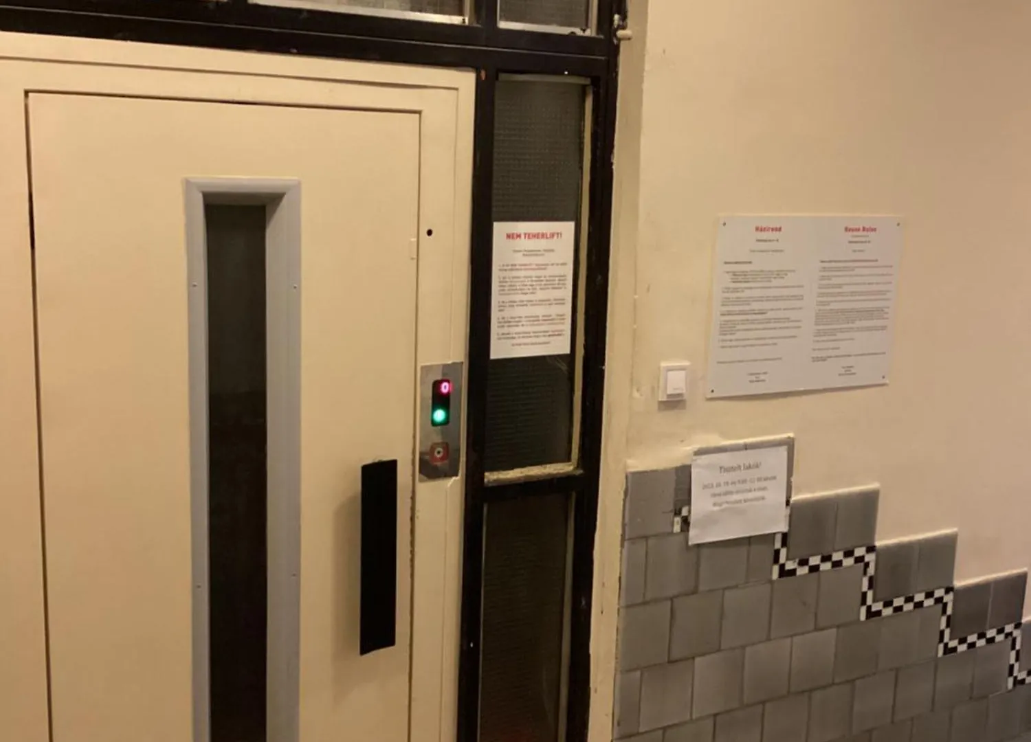 Hungaricum Budapest 0*,  Magyarország